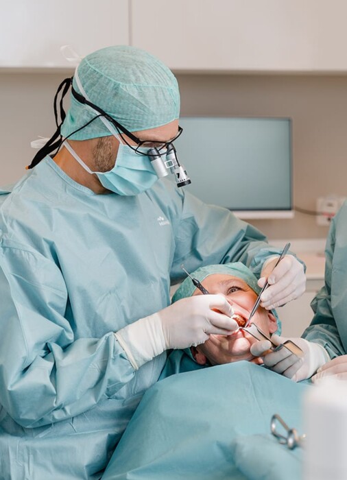 Implantologie & Oralchirurgie